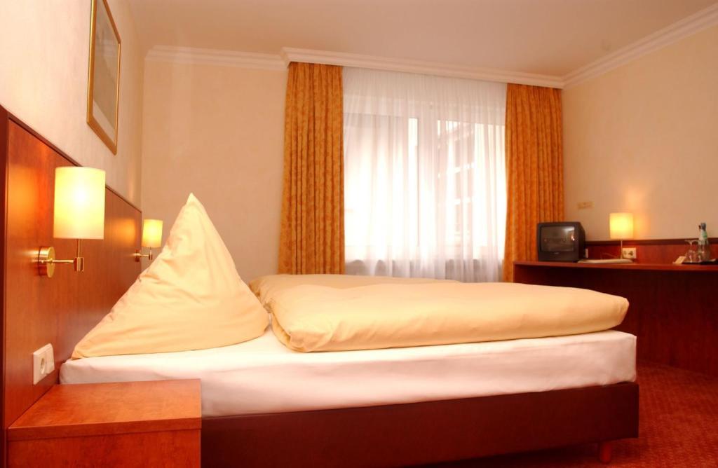 Landhotel Jäckel Halle  Zimmer foto