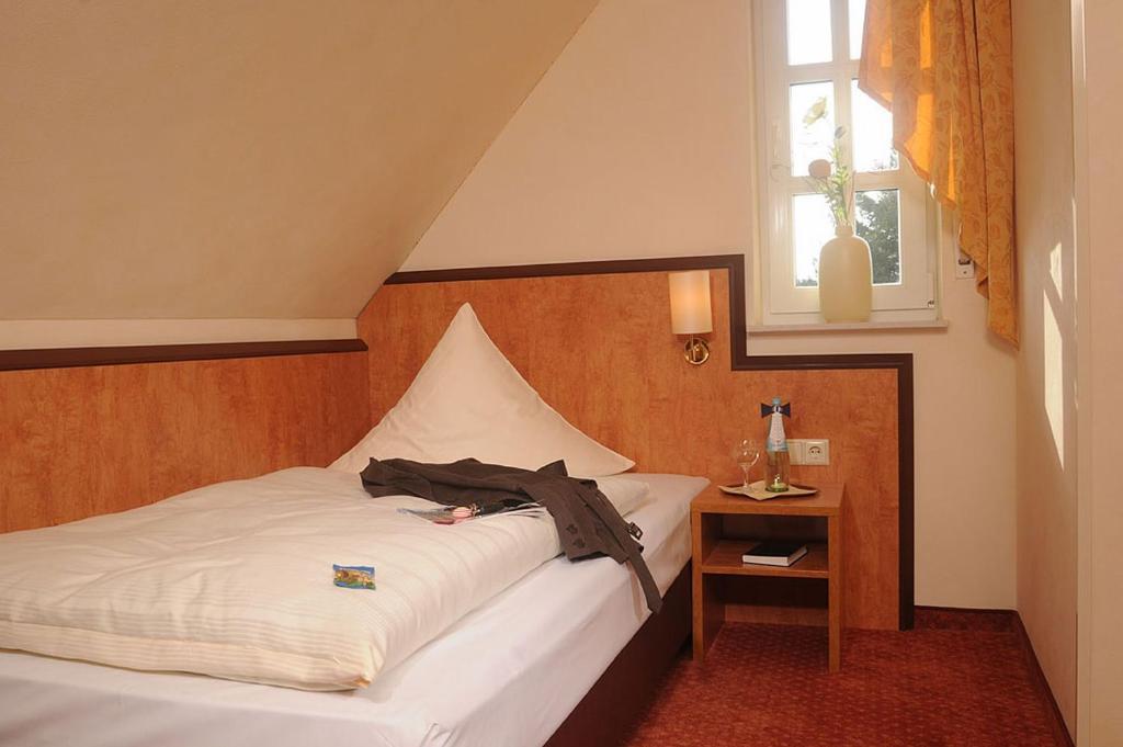 Landhotel Jäckel Halle  Zimmer foto